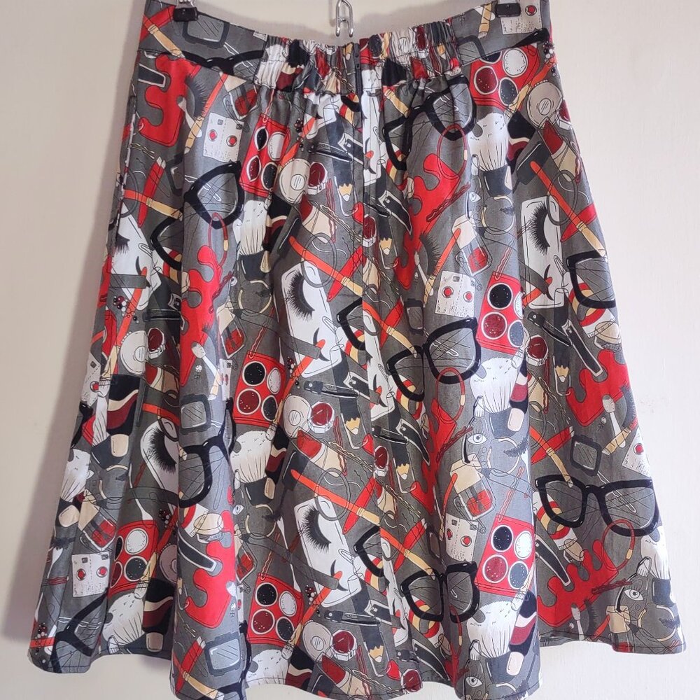 Retrolicious Retro Cosmetic Print A-Line Skirt Nostalgic Festival Skater Small - Picture 7 of 12